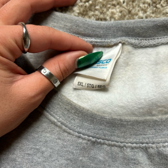 Country Strong Crewneck - Picture 3 of 4